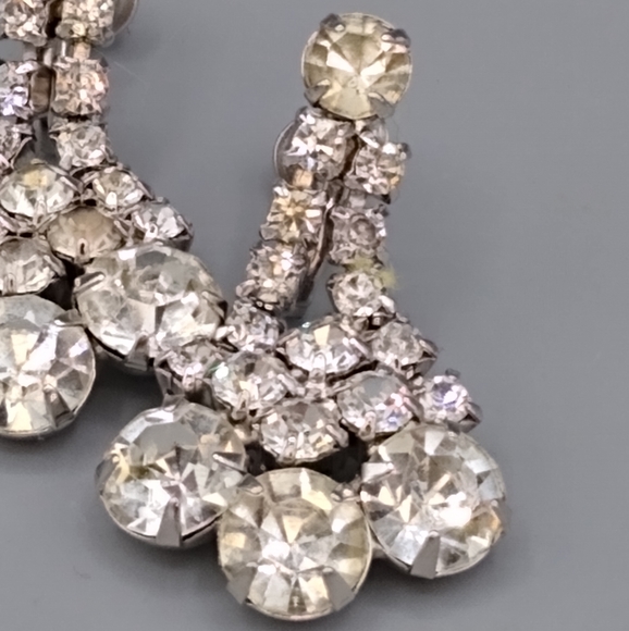 Girandole Rhinestone Chandelier Screw back Silver tone Earrings Vintage - Picture 6 of 16